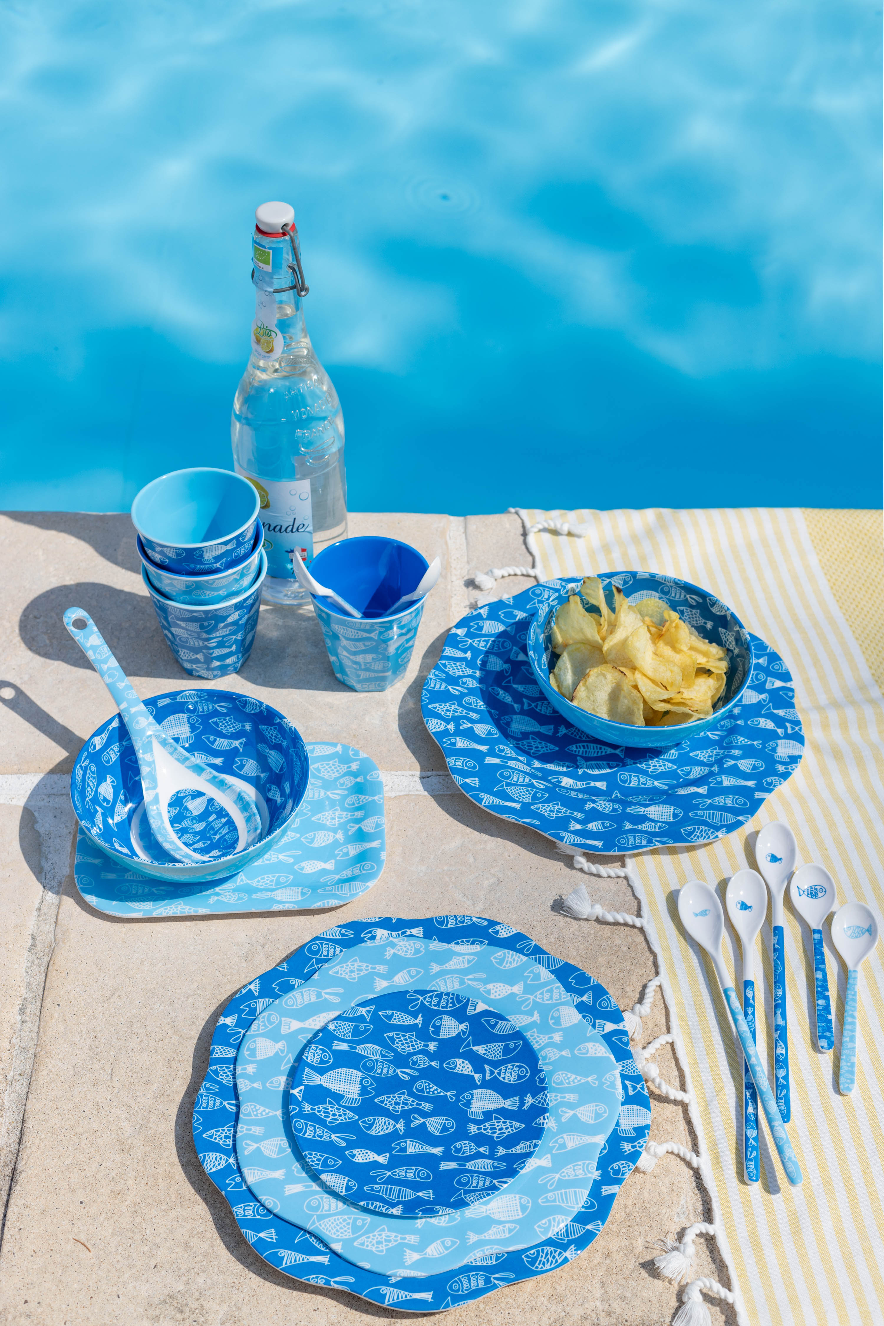 melamine bowl Crazy Fish Overbeck and Friends
