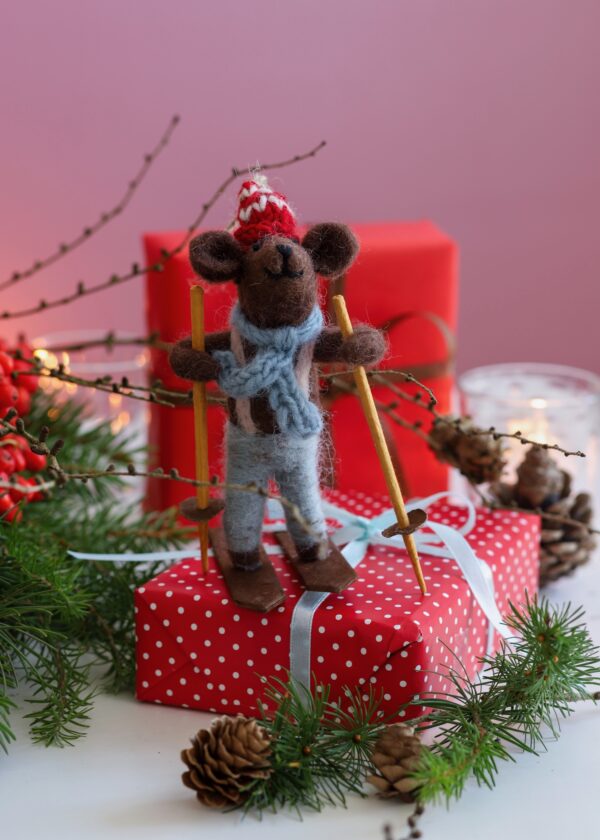 Felt Ornament Bear on skis - Image 2